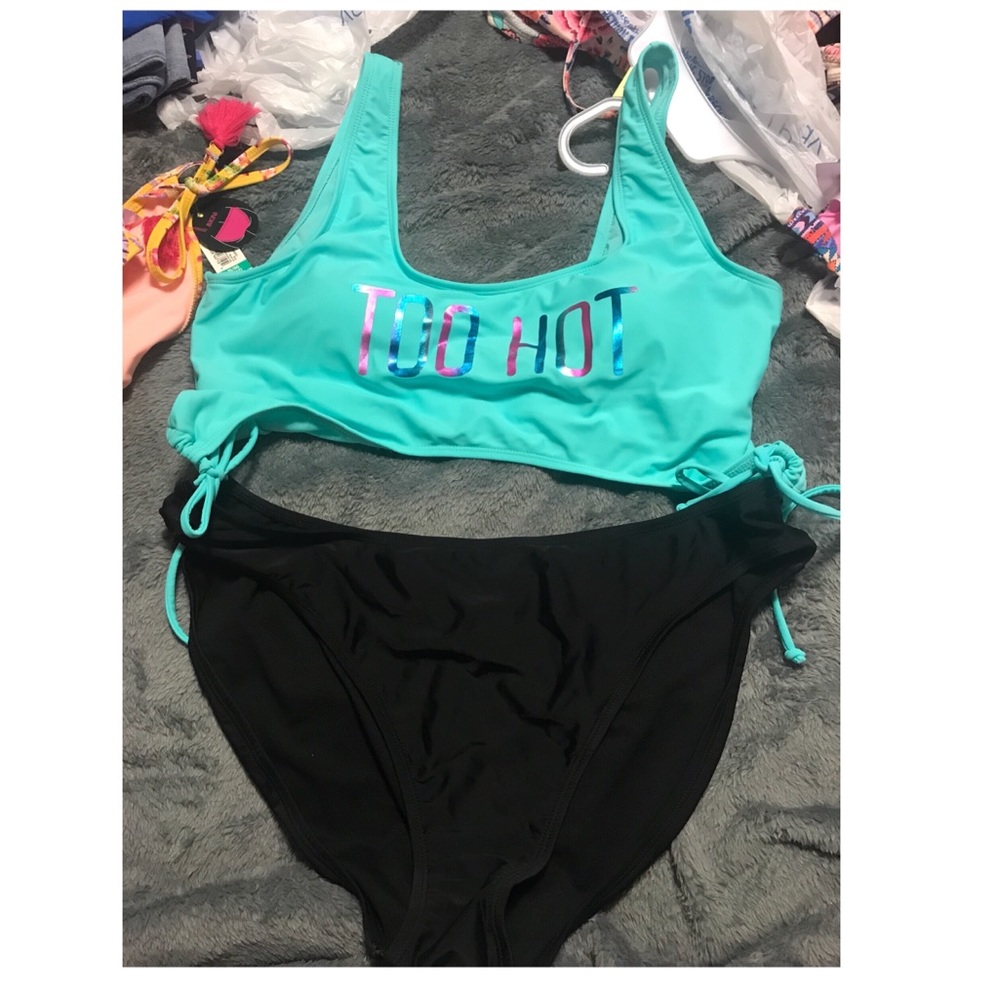 💜No boundaries 2 Piece swimsuit set - Picture 1 of 6